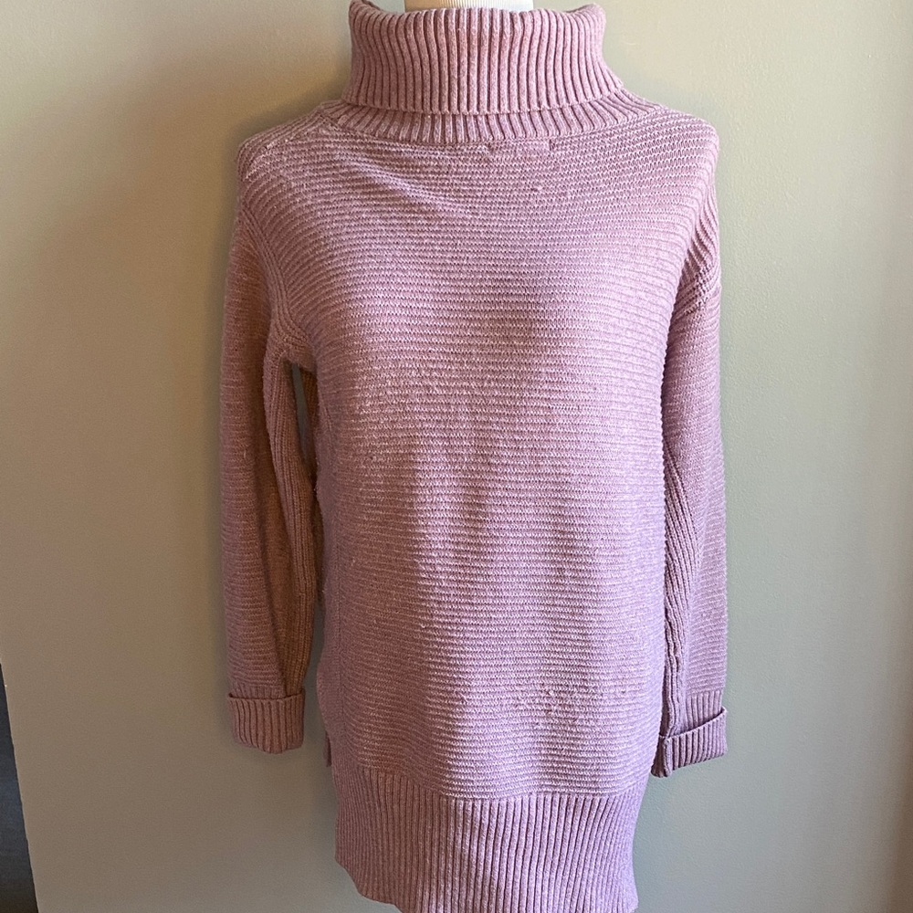 Allison Joy Blush Ribbed Turtleneck Sweater (Size M, EUC)